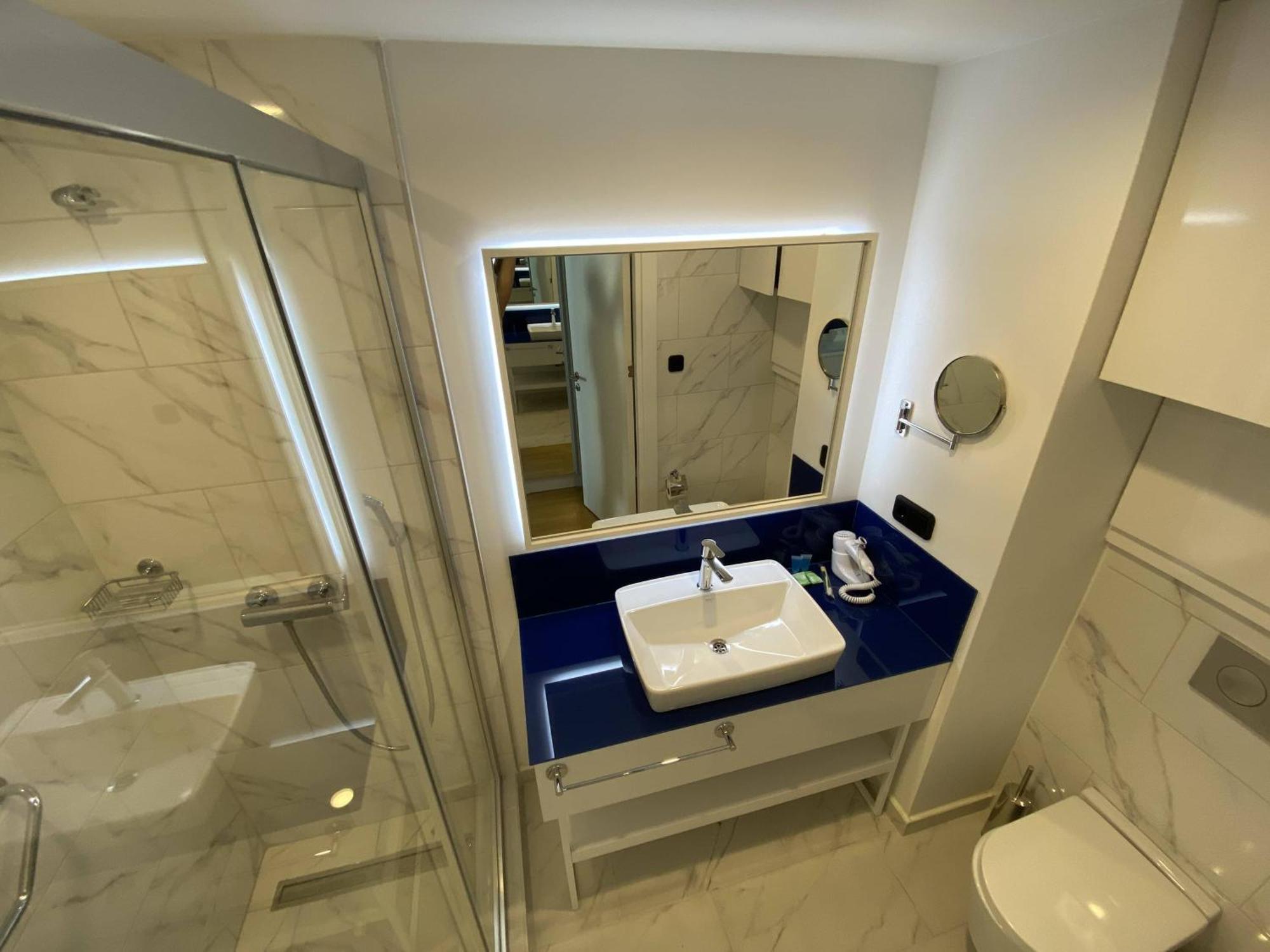 Orbi City Oasis Premium Apartment บาทูมิ ภายนอก รูปภาพ