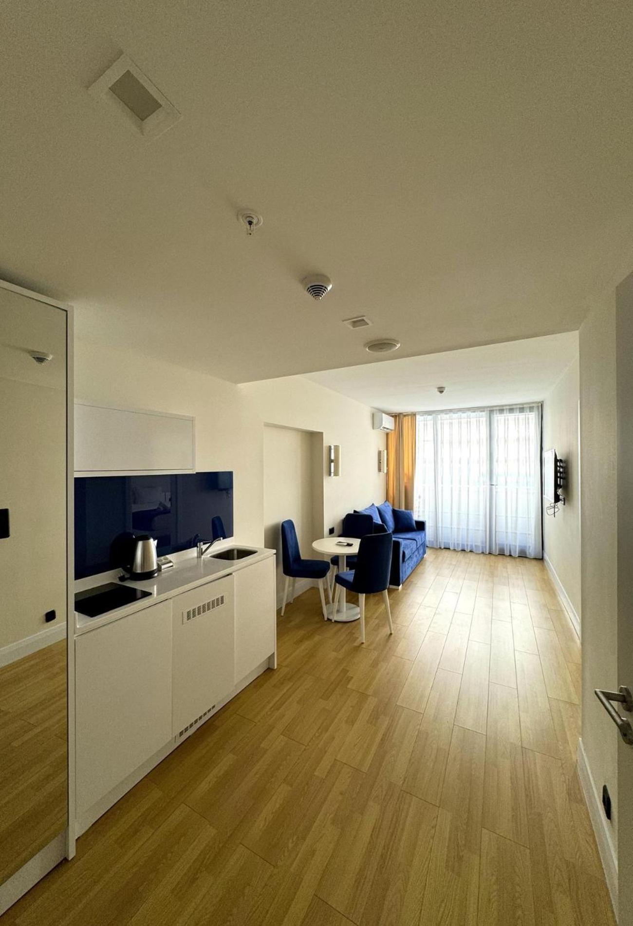 Orbi City Oasis Premium Apartment บาทูมิ ภายนอก รูปภาพ