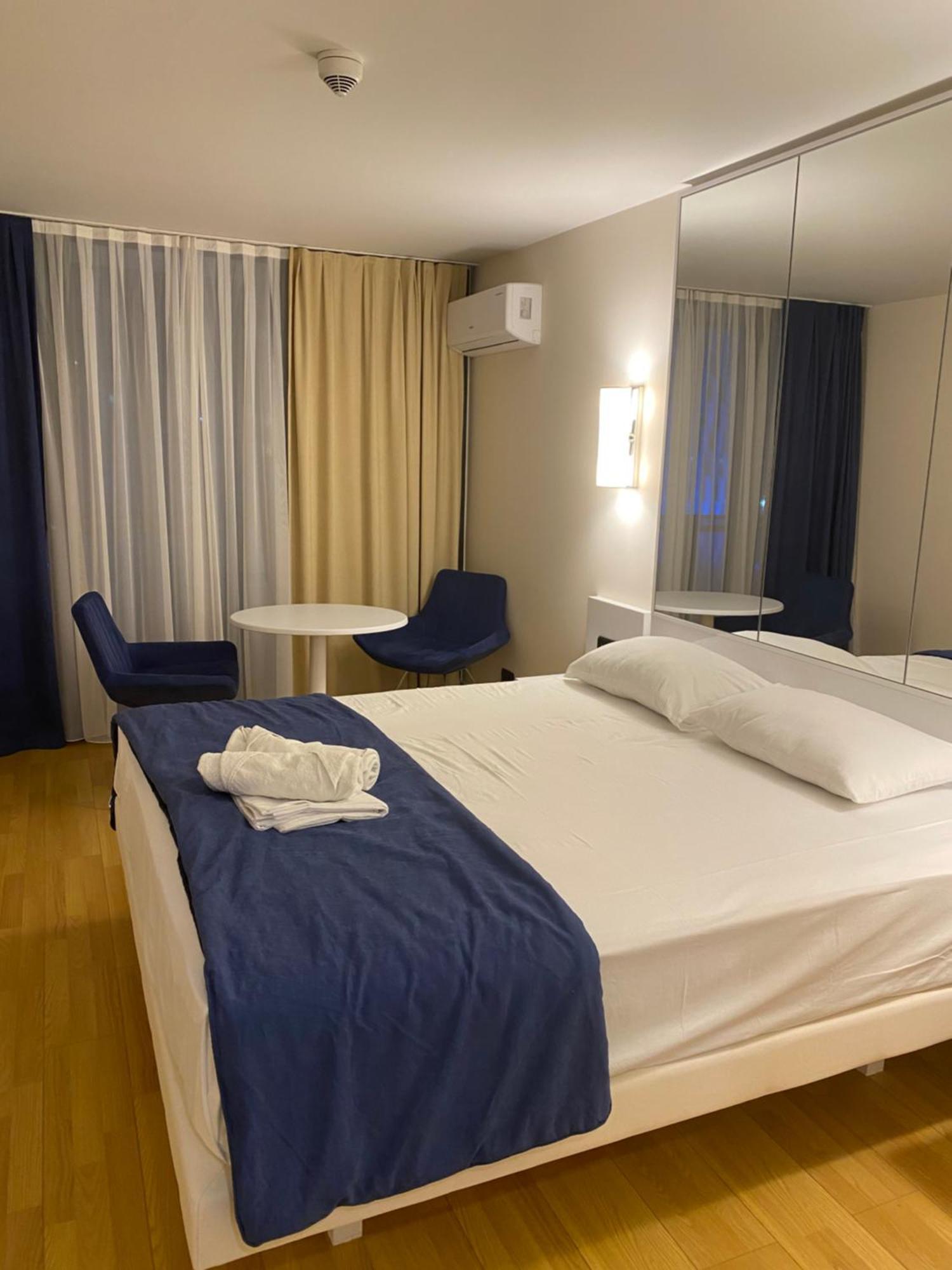 Orbi City Oasis Premium Apartment บาทูมิ ภายนอก รูปภาพ